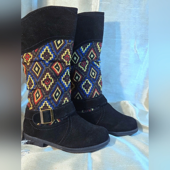 Muk Luks Shoes - Muk Luks Slouchy Colorful Patterned Women's Boots